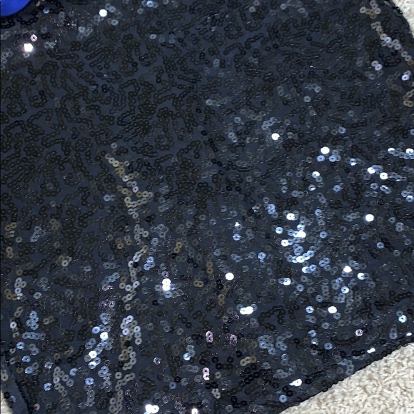 Dress - Picture 2 of 5